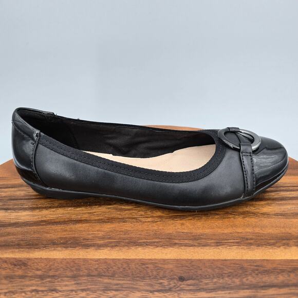 Clarks Ballet Flats Women's 7.5 M Back Leather Gracelin Slip On Comfort Cap Toe - Picture 1 of 8